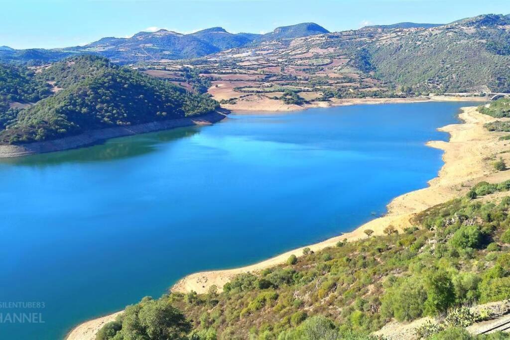 Ferula Romantica Mansarda Tra Fiumi E Montagne Sardegna Seulo ภายนอก รูปภาพ